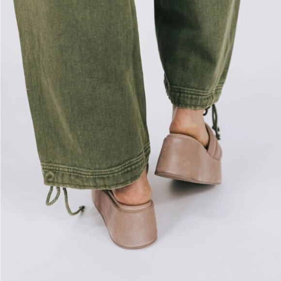 New Free People Almost Paradise Platform Sandals SIZE 10 MSRP: $128 Iris sands - Picture 5 of 5